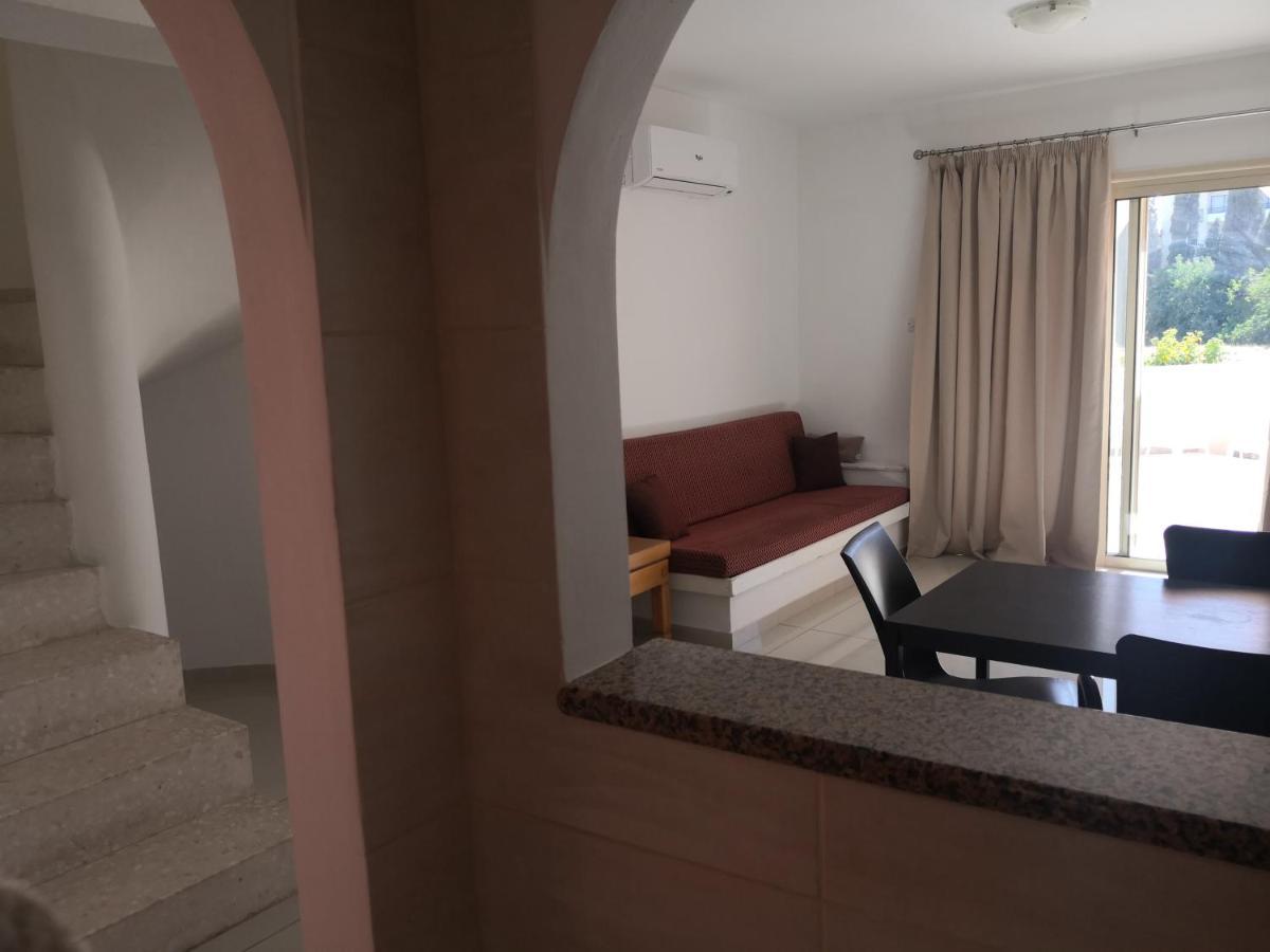 Seashell Apartments Paphos Ngoại thất bức ảnh