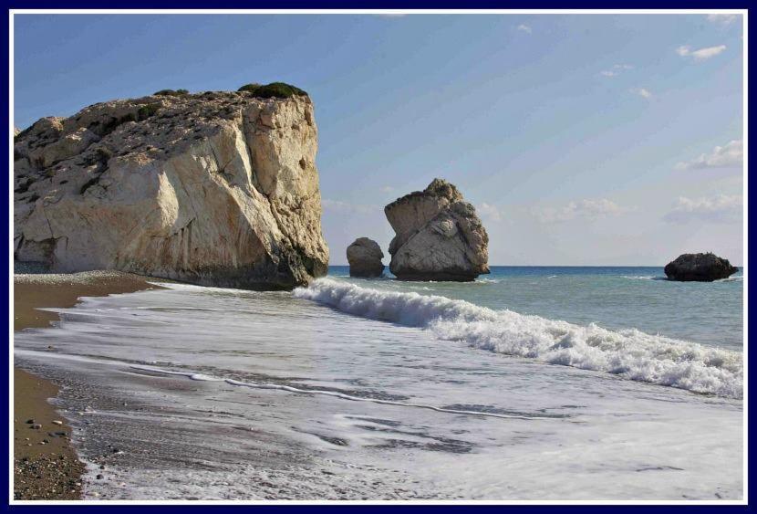 Seashell Apartments Paphos Ngoại thất bức ảnh