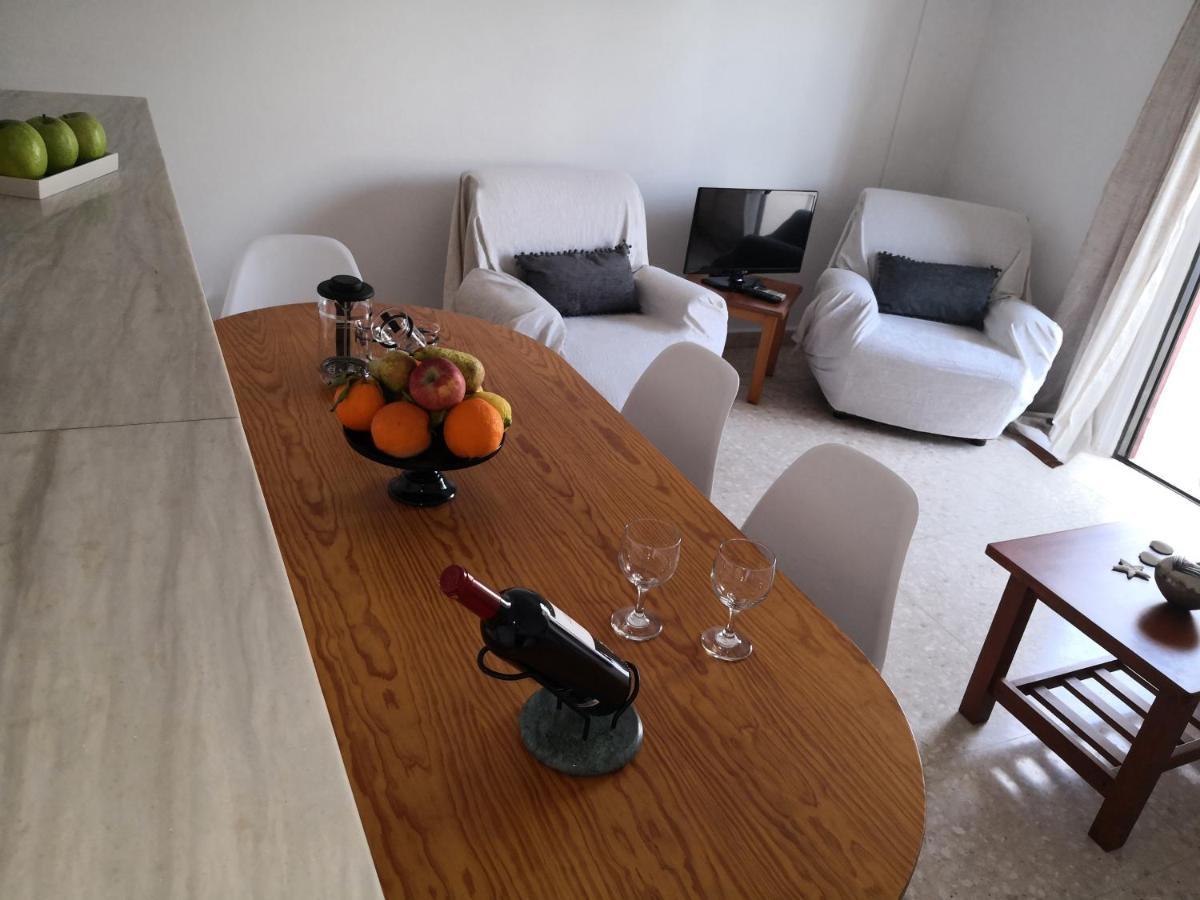 Seashell Apartments Paphos Ngoại thất bức ảnh