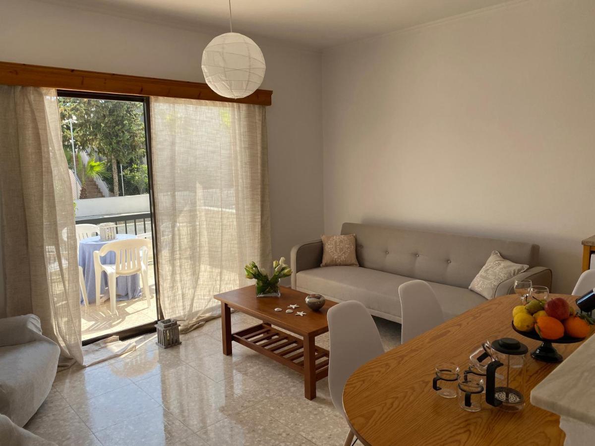 Seashell Apartments Paphos Ngoại thất bức ảnh